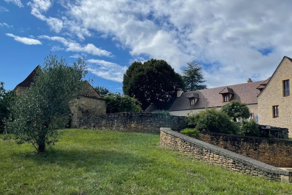 Charming 19Th Century Farmhouse With Pool Vitrac  Exteriér fotografie
