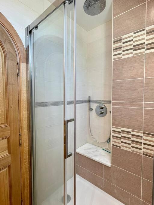 Charming 19Th Century Farmhouse With Pool Vitrac  Exteriér fotografie